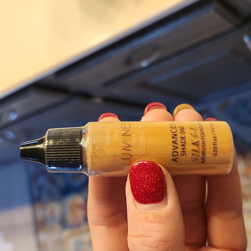 Luminess Airbrush Foundation